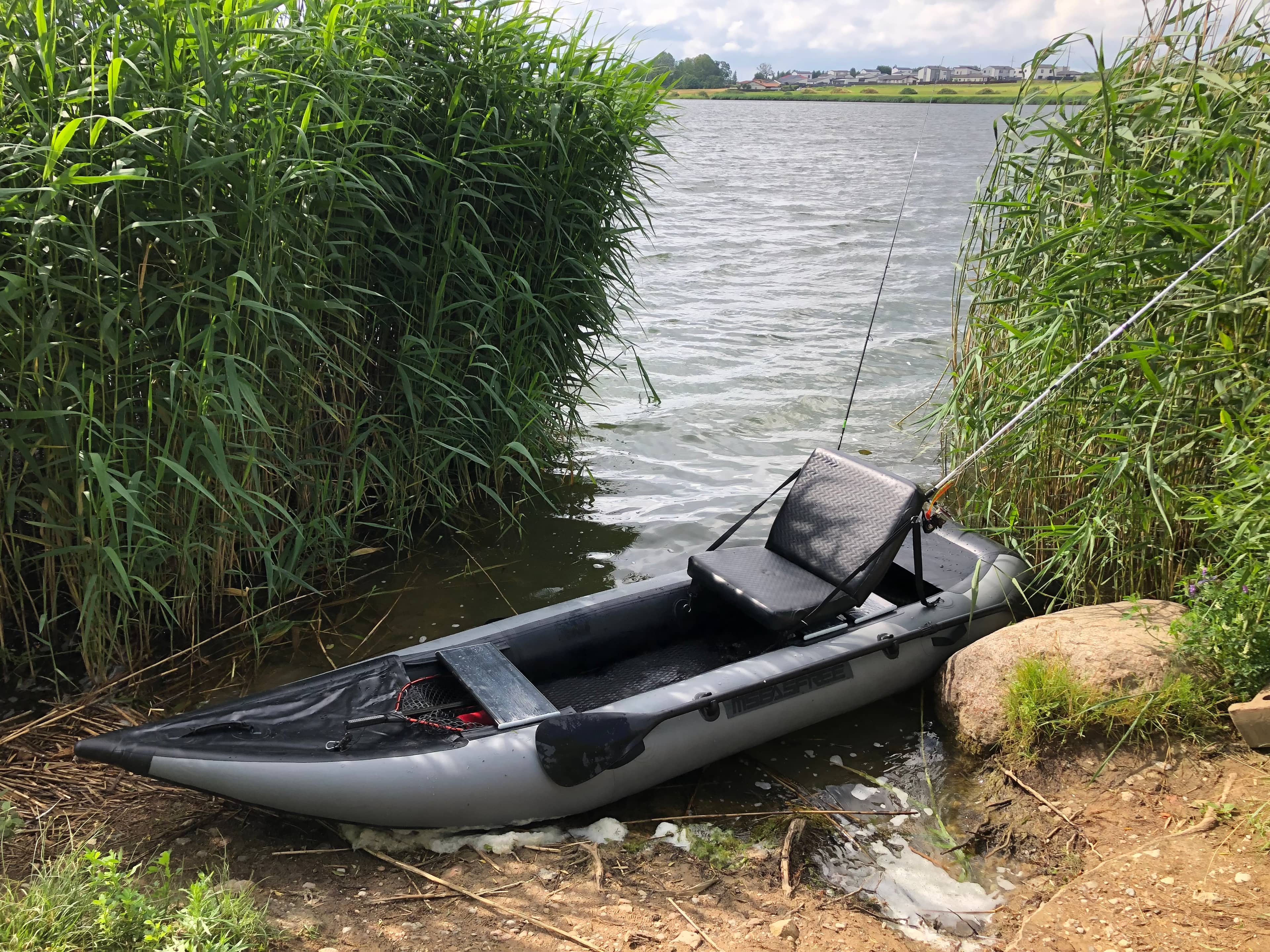 Pripučiamas kajakas/baidarė